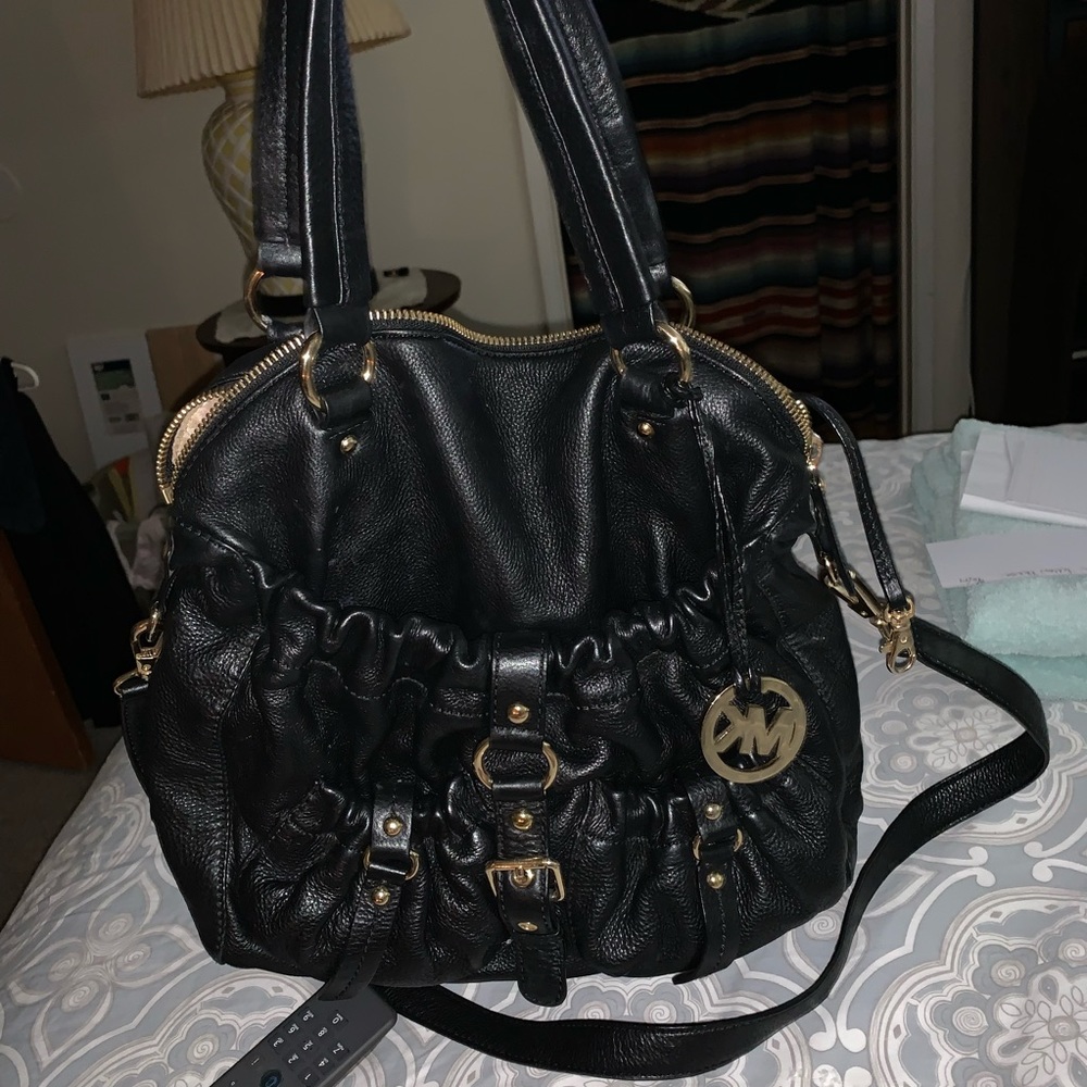 Michael kors should hand bag OS